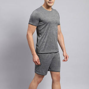 Ensemble short d'été en coton et polyester uni à manches courtes Ensemble short 2 pièces pour hommes - Product Image 3