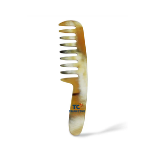 หวีแตรแบบกว้างสำหรับฟันซี่เดี่ยวพร้อมด้ามจับหวีฮอร์นหวีแกะสลักโลโก้ได้รับการยอมรับหวีเขาควายธรรมชาติในเวียดนาม - Product Image 1