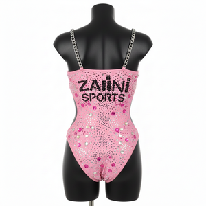 Traje de baño de una pieza para mujer, nailon y elastano elástico, color mostaza, con paneles de bolsillo utilitarios y logotipo personalizado para traje de baño. - Product Image 2