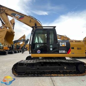 Vente chaude : Matériel de construction d'occasion Caterpillar CAT323D2L à forte demande, à bas prix - Product Image 1