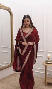 ส่าหรีปักลายสีแดงเลือดหมูสง่างามเหนือกาลเวลาสำหรับงานปาร์ตี้ห่อความรักประเพณีอันงดงามที่งดงามประดับหัวใจทุกดวง - Product Image 3