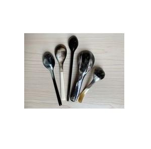 Cubiertos de cuerno de búfalo natural al por mayor, suministros de cocina y hotel ecológicos con diseño de forma personalizado y acabado pulido - Product Image 4