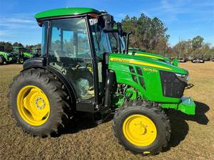 รถแทรกเตอร์มือสอง John Deere 4066R พร้อมพลังขับเคลื่อน 4x4 ที่ยอดเยี่ยมและระบบส่งกำลังที่ราบรื่น ตัวเลือกที่ดีที่สุดสำหรับงานเกษตรกรรม มีขายแล้ว - Product Image 4