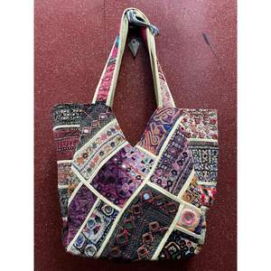 Banjara-Bolso tradicional hecho a mano con espejo para mujer, bolsa de mano étnica, Zari bohemio, bordado, indio, venta al por mayor - Product Image 2