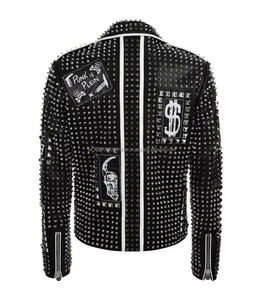 Chaqueta Punk de Cuero Roja con Tachuelas Personalizada 2025 para Hombre, Chaqueta de Combate, Prenda Exterior Audaz y Elegante para un Estilo Distintivo - Product Image 3