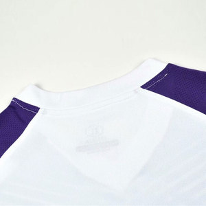 Uniforme de football de qualité supérieure, design personnalisé, 100% polyester, respirant, confortable, avec logo personnalisé en promotion - Product Image 3