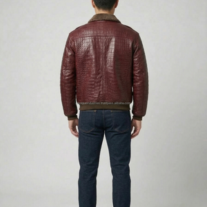 Chaqueta Bomber Vintage de Cuero para Hombre, Color Negro Borgoña, Lista para Enviar, con Logotipo Frontal - Product Image 2