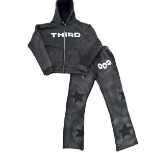 Sudadera con capucha y pantalones de chándal acampanados con cremallera hechos a medida al por mayor, conjunto de chándales lavados con ácido de talla grande, ropa de invierno bordada - Product Image 1