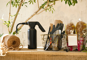 ขวดน้ำสเปรย์เพิ่มความชื้นในห้องสำหรับใช้ในบ้านหรือสำนักงาน - Product Image 2