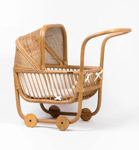 Cochecito de Bebé de Diseño Excepcional Hecho de Ratán Natural, Alta Calidad, Seguro y Ecológico, Hecho a Mano en Vietnam - Product Image 2