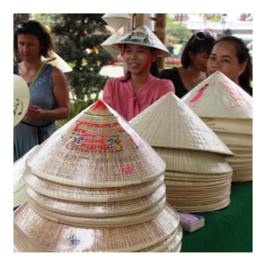 หมวกทรงกรวยใบปาล์มทำด้วยมือจากไม้ไผ่จากเวียดนาม-น้ำหนักเบาระบายอากาศได้ดีเหมาะสำหรับการท่องเที่ยวกลางแจ้งนิทรรศการทางวัฒนธรรม - Product Image 6