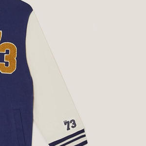 Chaqueta Varsity cómoda Premium para uso en exteriores para hombres y mujeres Ropa de moda más vendida Chaquetas universitarias genuinas para todas las edades - Product Image 2