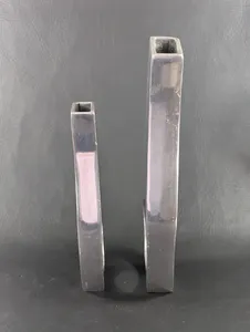 Florero Decorativo de Hierro Dorado, Tendencia Mundial, Minimalista, Hecho a Mano, Florero de Metal, Obra de Arte Moderna, Ligero y Ecológico - Product Image 5