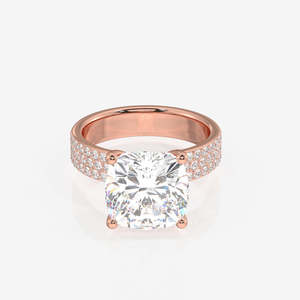 Bague en or 9 carats avec diamant Moissanite, pavé triple couche et coupe coussin élégante - Product Image 6