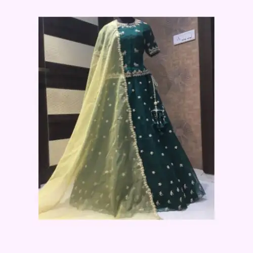 Gaya Bollywood lehenga choli Partywear lehenga untuk wanita desainer pengantin blus lehenga gaun pernikahan India