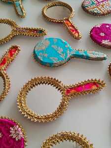 Espejos de mano decorativos, recuerdos de boda, regalos de Nikkah, regalos de dholki, regalos de haldi, regalos de mehndi, regalos de baby shower, regalos para damas de honor, regalos indios y pakistaníes - Product Image 4