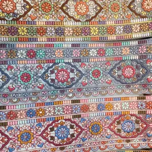 Tela de encaje vestido de lujo tela de encaje con cuentas Mujeres Sudanesas Toub encaje al por mayor - Product Image 1