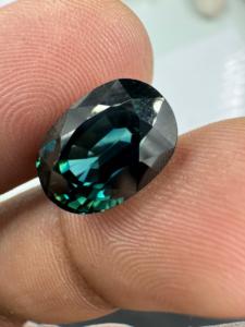 Teel saphir naturel de haute qualité pierre précieuse en vrac vert ovale coupe IGI certifié 6mm oeil propre diamant noir rose rouge - Product Image 5