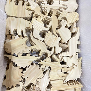 Juguete de Madera Tallado a Mano, Figura de Madera Maciza Hecha en Vietnam para Actividades de Aprendizaje y Decoración - Product Image 1