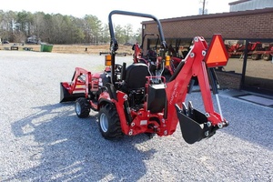 รถแทรกเตอร์มาฮินดรา 1120 HST TLB 4WD ปี 2027 ระบบเกียร์ขับเคลื่อน  สำหรับงานเกษตร พร้อมที่ตักด้านหน้าและรถขุดด้านหลัง - Product Image 1