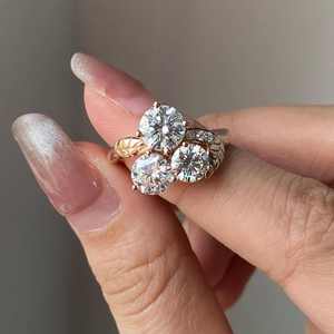 Anillo de Compromiso Clásico de Moissanita con Engaste de Puntas, Corte Redondo, Azul Verde, VVS, Chapado en Oro sobre Plata de Ley 925, de Lujo Personalizado - Product Image 3