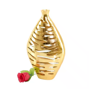 Florero de regalo para decoración del hogar, hermoso diseño, macetas de Metal, jarrones, decoración de habitación, jarrones de maceta dorada de Metal de tendencia 2025 - Product Image 6