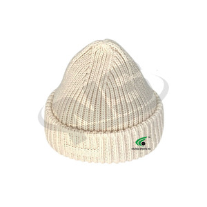 Gorro de punto de Jacquard unisex, gorro de invierno de acrílico suave con logotipo personalizado, gorro cálido de moda para exteriores - Product Image 4