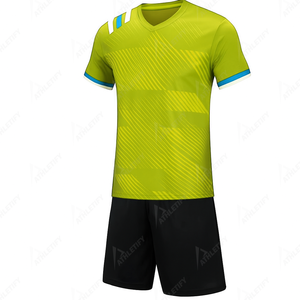 Conjunto de camisetas de fútbol personalizadas para hombre, ropa de equipo de color sólido, uniformes de entrenamiento de secado rápido, transpirables y sostenibles, venta al por mayor 2026 - Product Image 4