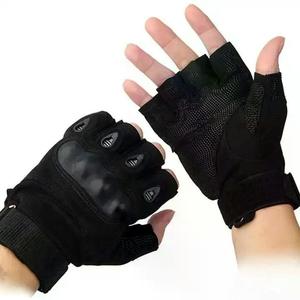 Gants tactiques durables en microfibre de haute qualité Logo personnalisé Protection d'entraînement sans doigts Dragonne réglable Sports - Product Image 5