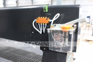Machine de fraisage CNC Jinan M-shine pour la découpe, la gravure, le perçage <span class=keywords><strong>et</strong></span> le fraisage du bois avec axe rotatif - Product Image 6