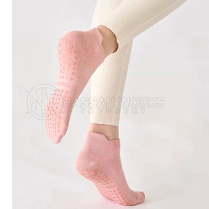 Breathable Eco-Friendly Quick Dry 100% Cotton Casual Sports Crew <b>Socks</b> Sweat Absorbing Fleece <b>Thickness</b> Private Label Bulk - Product Image 4