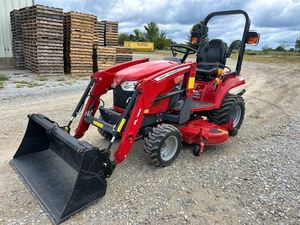 รถแทรกเตอร์ขนาดเล็ก Massey Ferguson GC1705 พร้อมชุดตักดินหน้า DL100 และชุดตัดหญ้า, รถแทรกเตอร์การเกษตรสีแดงขับเคลื่อน 4 ล้อ สำหรับฟาร์มและสวน - Product Image 2