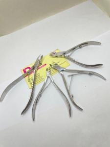 Pince à cuticules à ongles professionnelle Logo privé pince à manucure en acier inoxydable meilleure vente dissolvant de cuticules incarnées pince à ongles - Product Image 3