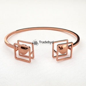 Bracelet en cuivre antique pour femmes Bijoux de mode uniques de style bohème par Tradebyd - Product Image 2