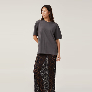 Gran Venta de alta calidad cuello redondo de gran tamaño cómodo 100% algodón ligero 220 Gsm camisetas de mujer - Product Image 3