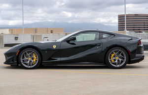 Ferrari 812 Superfast USADO de 2019 - Product Image 3