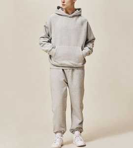 Survêtements pour hommes coupe-vent en nylon et polyester léger et imperméable à l'eau avec logo personnalisé ensemble de survêtement coupe-vent en nylon pour l'extérieur pour hommes - Product Image 3