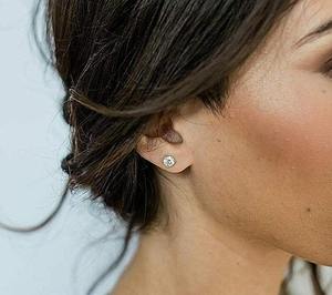 Boucles d'oreilles en diamant Moissanite étincelant les plus vendues ou tenues décontractées ou tenues de soirée et célébrations disponibles au prix d'exportation - Product Image 3