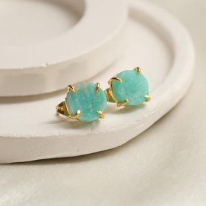 8-10mm roher Amazonit stein vergoldet Zinken Set Ohr stecker Hand gefertigter Geburts stein Zierlicher minimalisti scher Schmuck für Frauen - Product Image 4