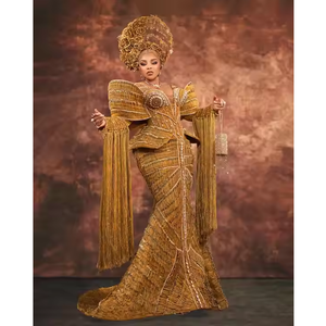 Robe en coton soyeux de créateur George, broderie multicolore, style africain de luxe, coupe ajustée, manches courtes, occasions spéciales, unique - Product Image 1