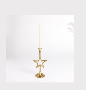 Lot de 3 bougeoirs en métal doré pour décoration de Noël en métal - Product Image 6