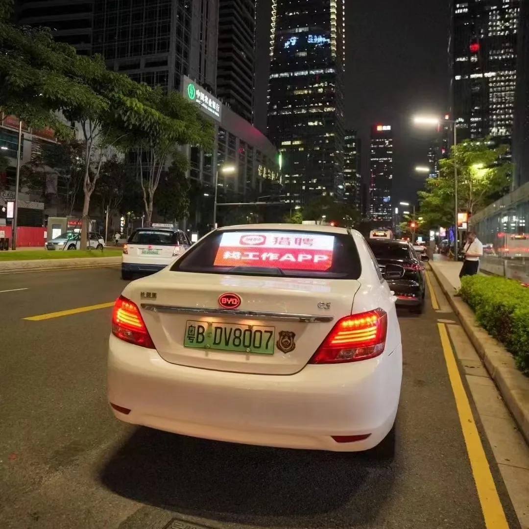4G WIFI impermeabile pubblicità vetro trasparente Display a LED Taxi auto lunotto Display a LED Taxi Display a Led trasparente