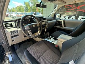 USED 2010 To-yo-ta 4 _ Runner SR5 V6 4WD - Product Image 3