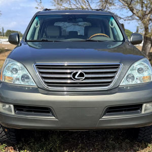 Lexus GX 470 2006 Usado, 2 Propietarios, Motor V8 de 4.7 Litros, 4x4, Mayormente sin Modificaciones, de Propietario del Sur - Product Image 1