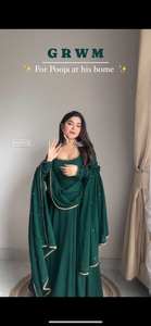 Hermoso Vestido de Piel Sintética con Dupatta y Pantalones para Fiestas, Materiales Reciclados en Stock por FABZONE - Product Image 4