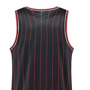 Uniforme de baloncesto de poliéster de alta calidad atractivo sin mangas BSCI nuevo modelo diseño de impresión por sublimación de talla grande disponible - Product Image 6