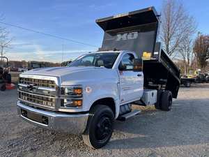 Buena Oferta, Camión Volquete Silveradooos 6500HD 2022 USADO EN BUEN ESTADO, Duramax, Automático de 6 Velocidades, Entrega a Domicilio en Todo el Mundo - Product Image 3