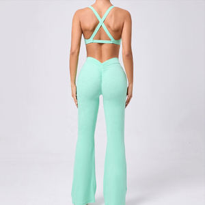 Ensemble de yoga sans couture pour femmes, haut de sport sexy à col carré, ensembles avec shorts, vêtements de sport de fitness, survêtement sans manches - Product Image 2