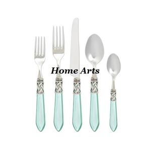 Ensemble de couverts en acier inoxydable avec poignées en résine, qualité supérieure, couleur argent et verte, par Home Arts - Product Image 4