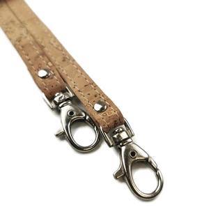 Poignée de sac à main en liège naturel 120 cm x 10 mm avec crochet argenté - Product Image 4